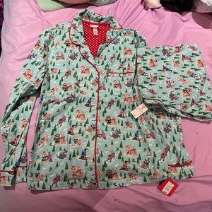 TARGET LONG SLEEVE AQUA PAJAMA SET WITH WINTER DOGS SIZE XL